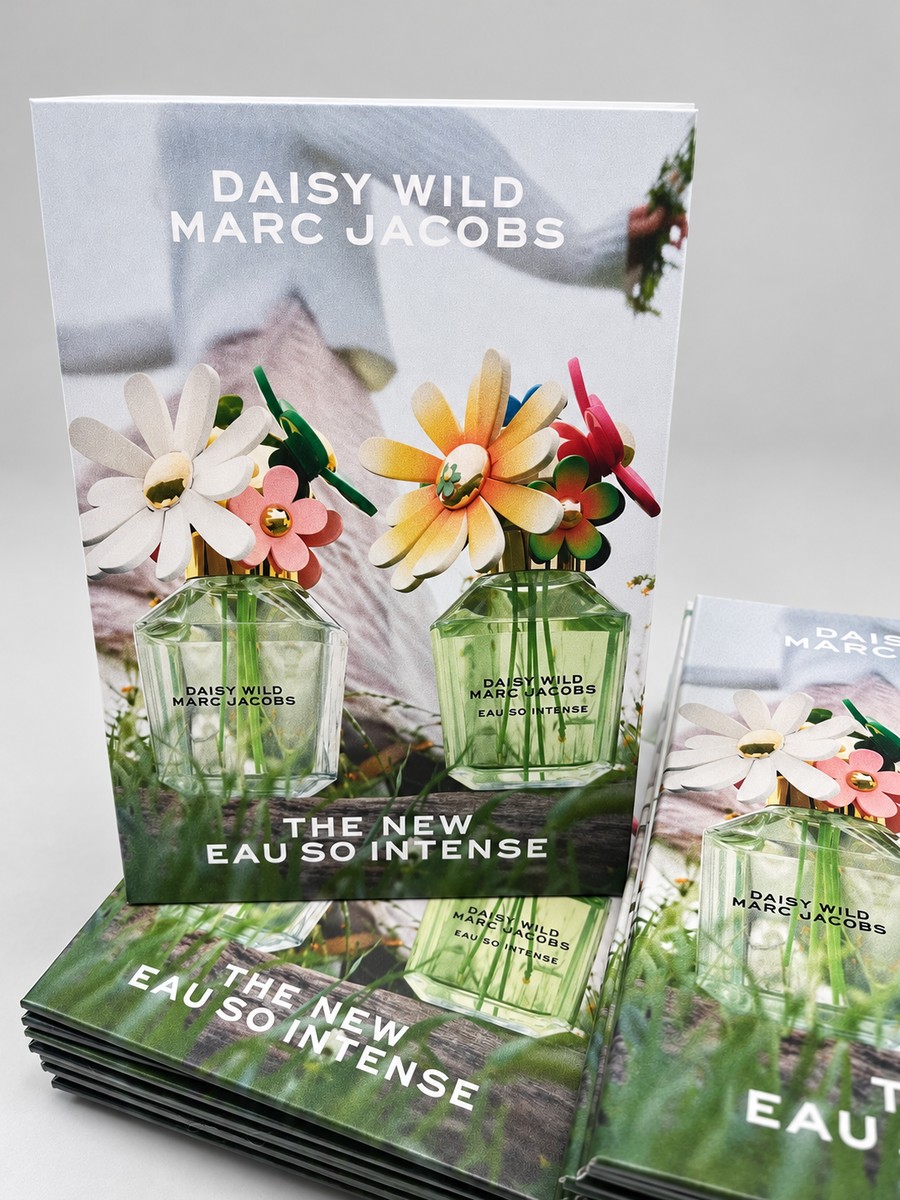 Close view of Daisy Wild Marc Jacobs printed campaign panels