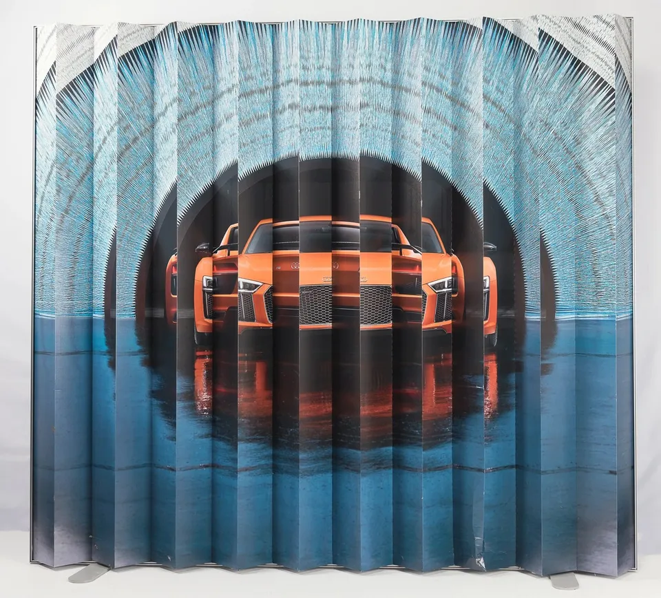 Audi campaign display using lenticular prints