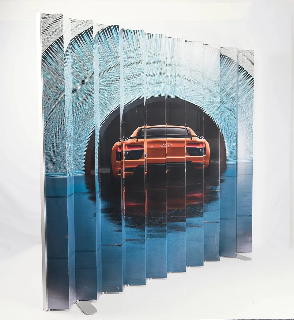 Audi campaign display using lenticular prints